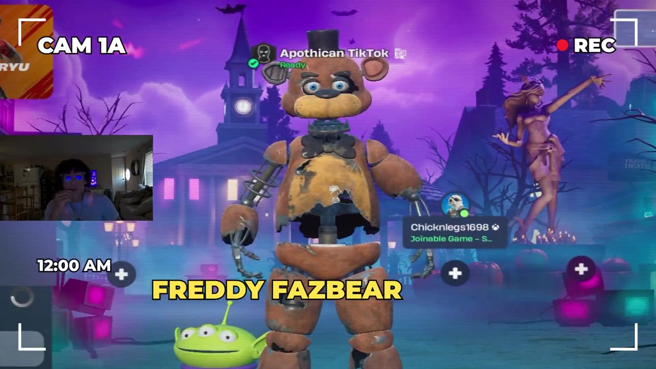 The Fortnite edit, a security camera on the Freddy Fazbear skin